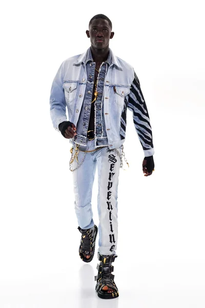 Look 4